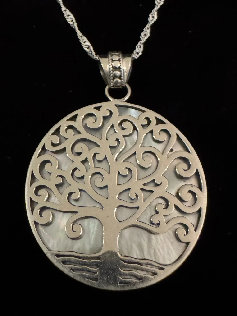 Sterling Silver Tree of Life Pendant Necklace - with mother of Pearl 18” chain